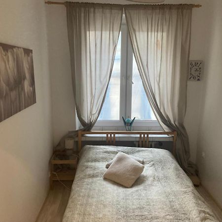 Ferienwohnung Apartament Przy Stadionie Tychy Exterior foto